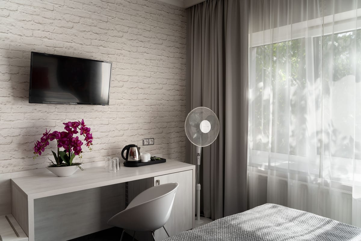 Grand Petit Hotel — 2
