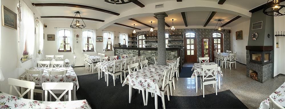 Restaurace a Pension Chalupa — 2
