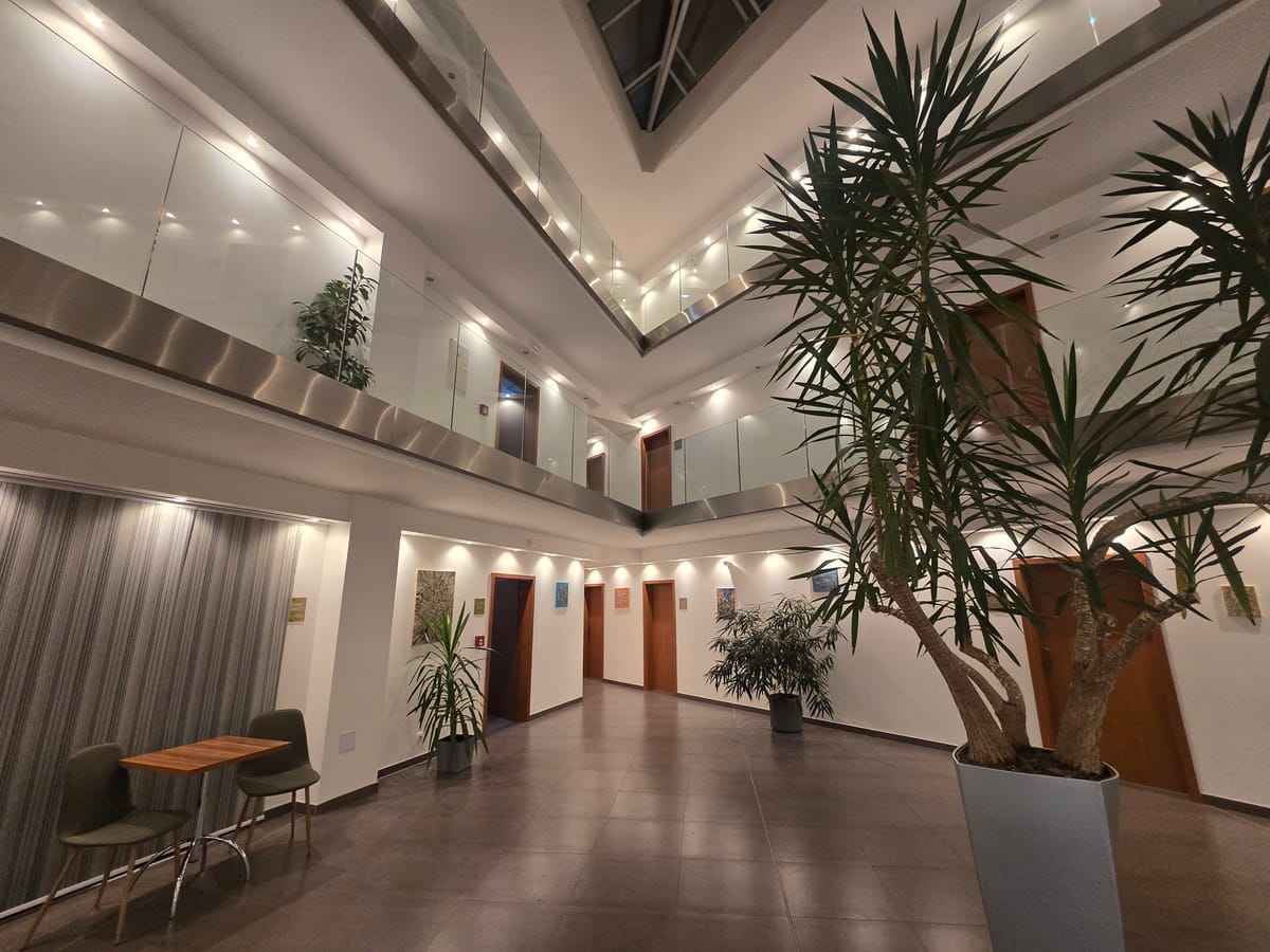 Sporthotel Hostivice — 1
