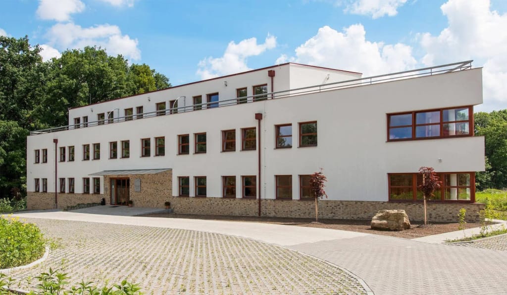 Sporthotel Hostivice — 4