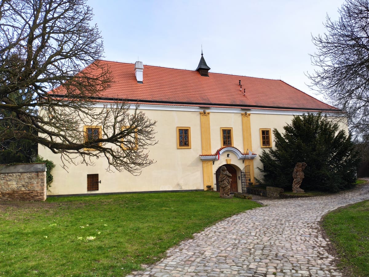 The fortress Třebotov — 3