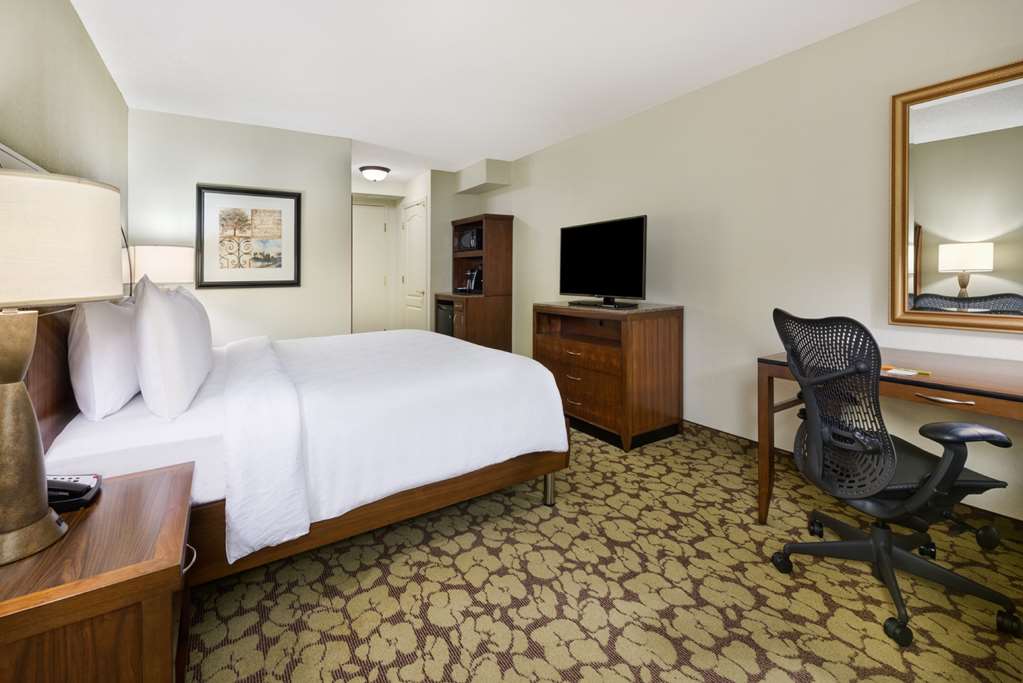 Hilton Garden Inn Atlanta North/Alpharetta — 5