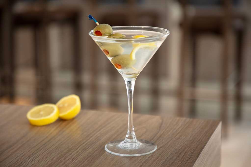 Hilton Garden Inn Atlanta North/Johns Creek — 4