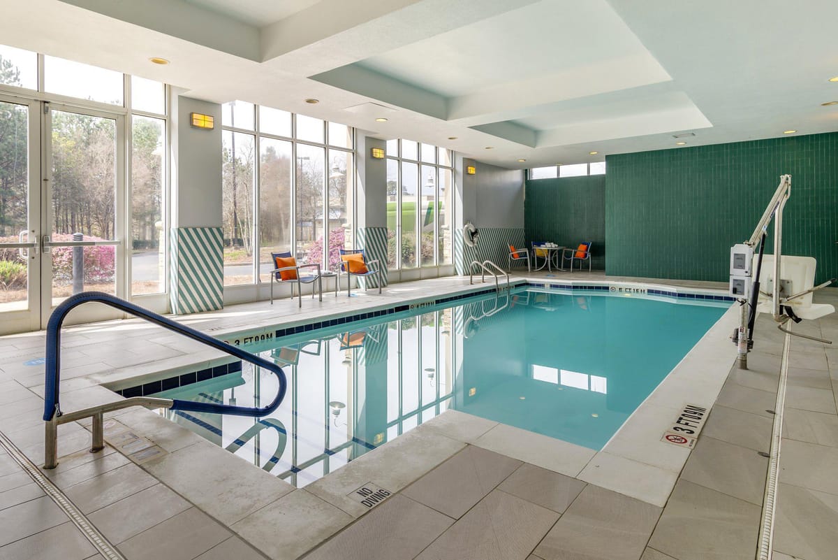 Holiday Inn Atlanta-Gas South Arena Area by IHG — 4