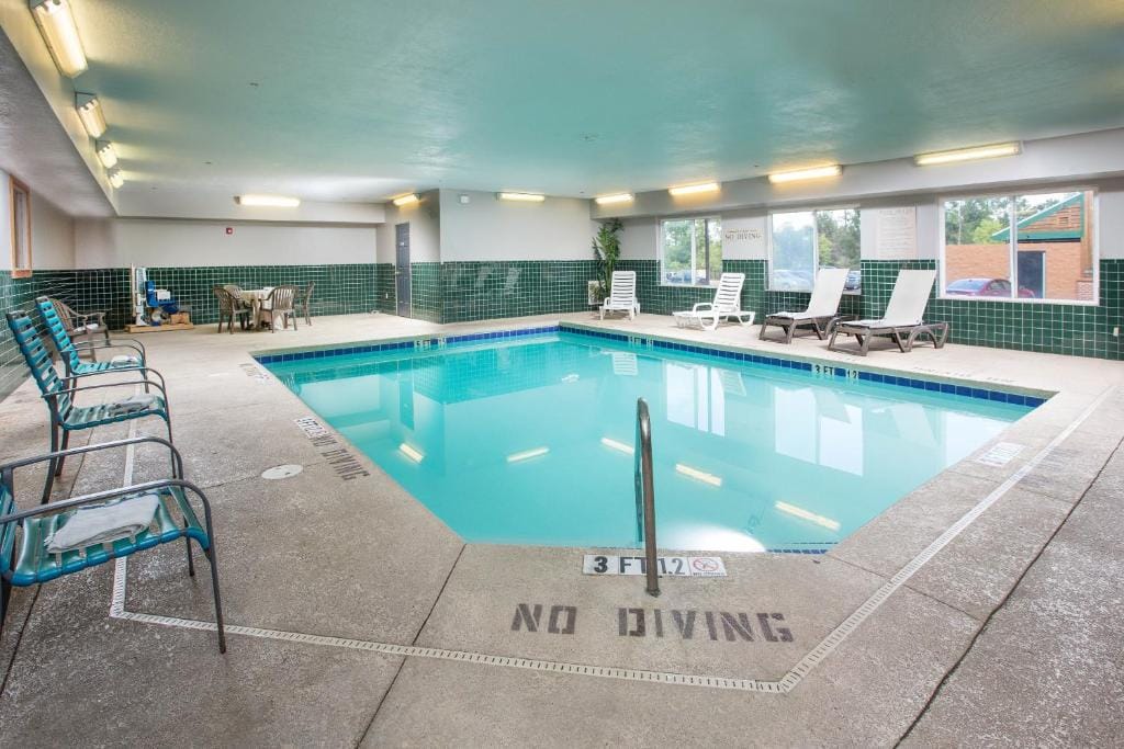 Country Inn & Suites by Radisson, Augusta at I-20, GA — 4