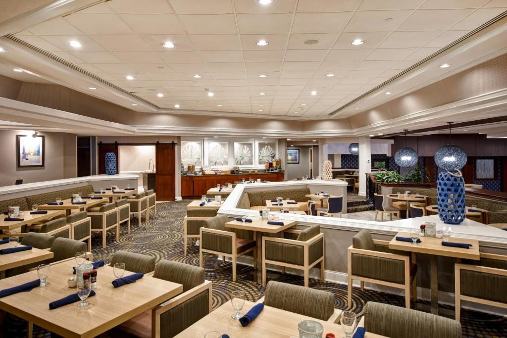 DoubleTree by Hilton Hotel Augusta — 5