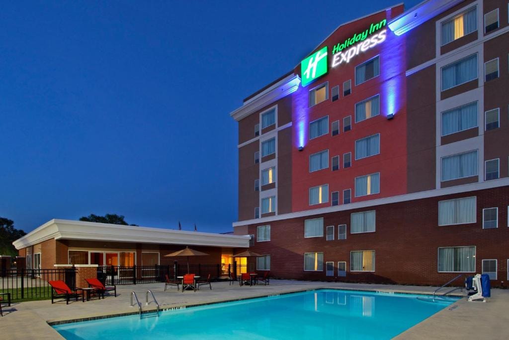 Holiday Inn Express Augusta Downtown by IHG — 5