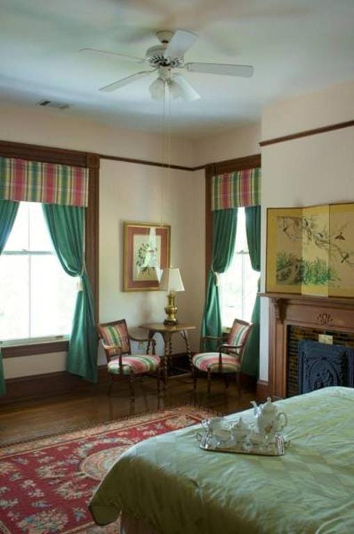 Lookaway Inn — 2