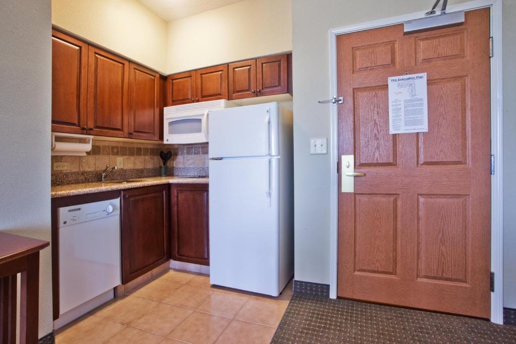 Staybridge Suites Augusta by IHG — 1