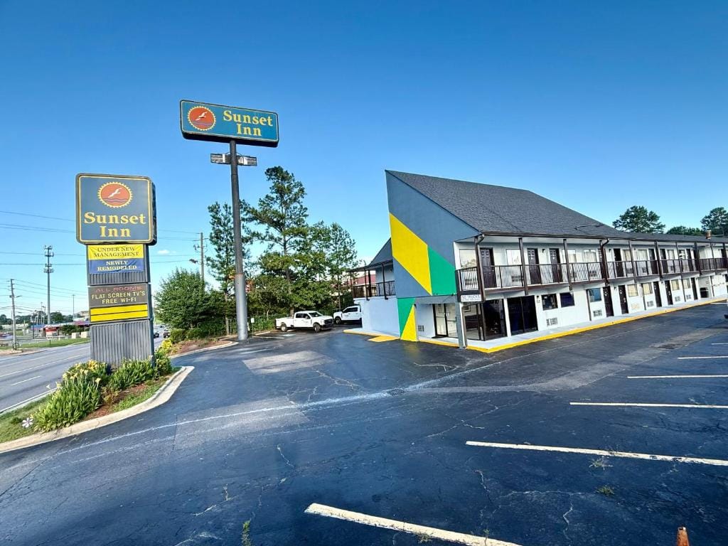 Sunset Inn - Augusta — 1