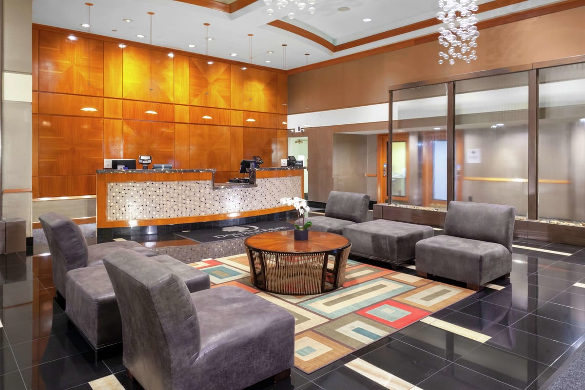 DoubleTree by Hilton Hotel and Executive Meeting Center Palm Beach Gardens — 2