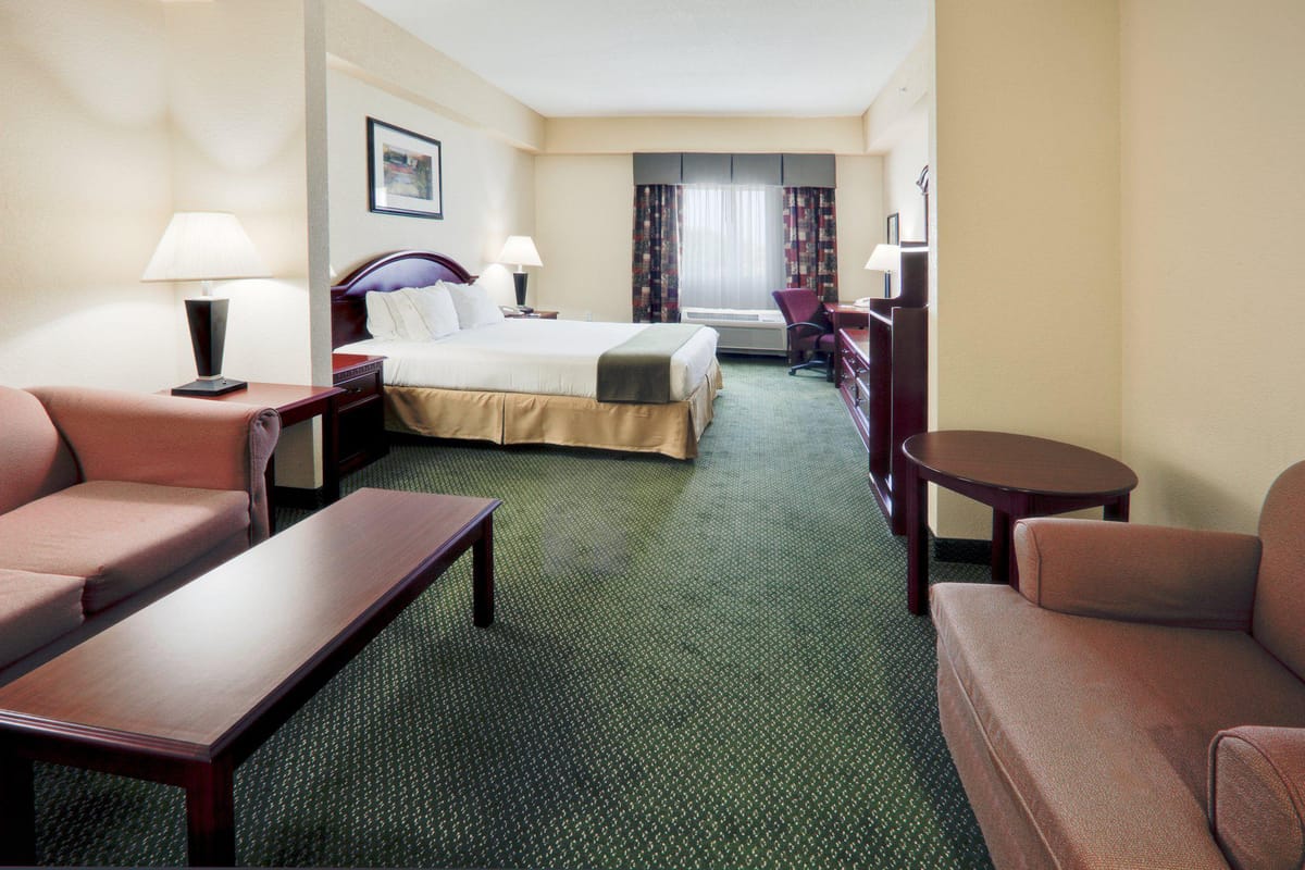 Holiday Inn Express West Palm Beach Metrocentre by IHG — 5