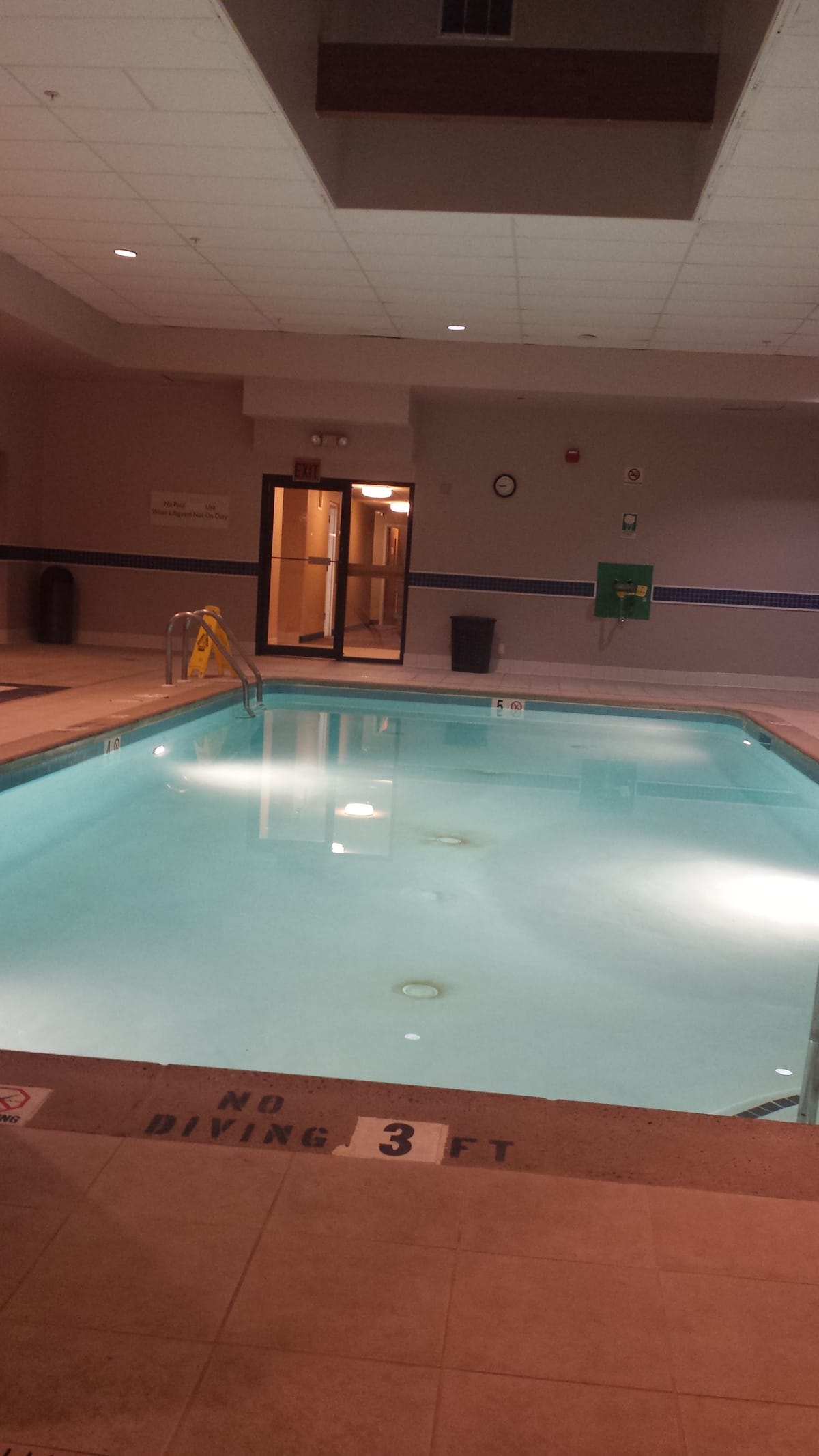 Courtyard by Marriott Baltimore Hunt Valley — 3