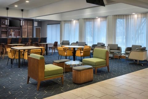 Courtyard by Marriott Baltimore Hunt Valley — 4