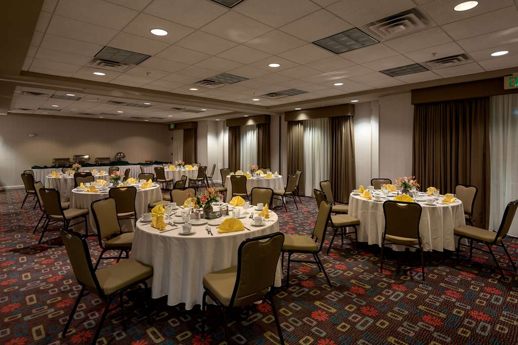 Hilton Garden Inn Baltimore/Owings Mills — 5