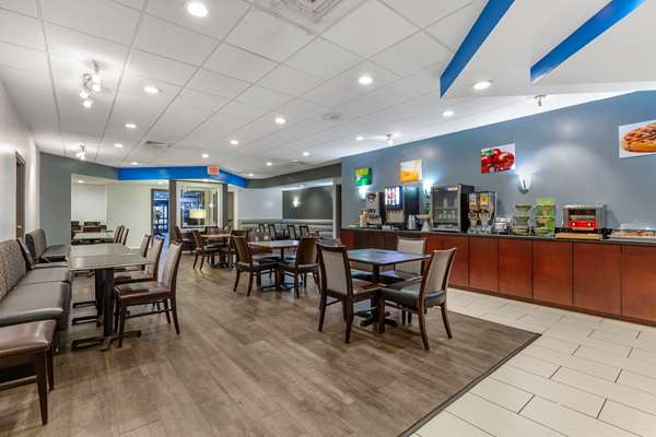 Quality Inn Windsor Mill - Baltimore — 3