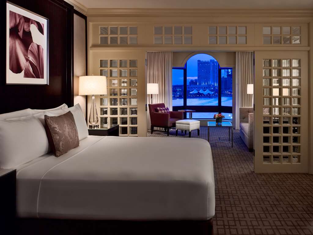 The Royal Sonesta Harbor Court Baltimore — 3