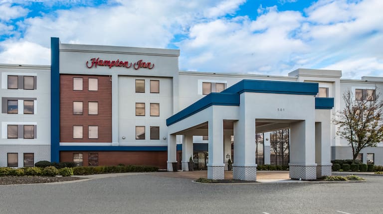 Hampton Inn Linden — 3