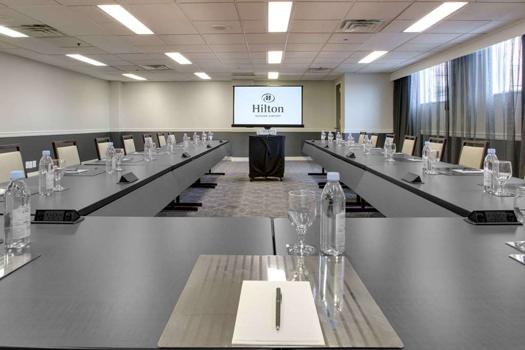 Hilton Newark Airport — 3