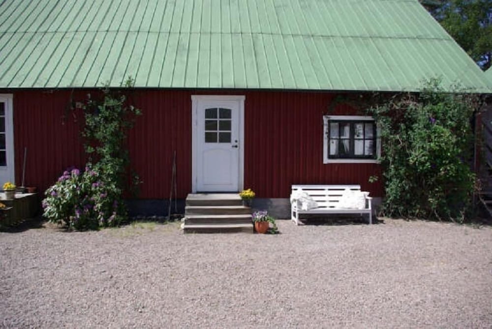 skummeslöv B & B — 1