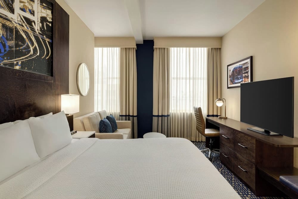Fairfield Inn & Suites — 2
