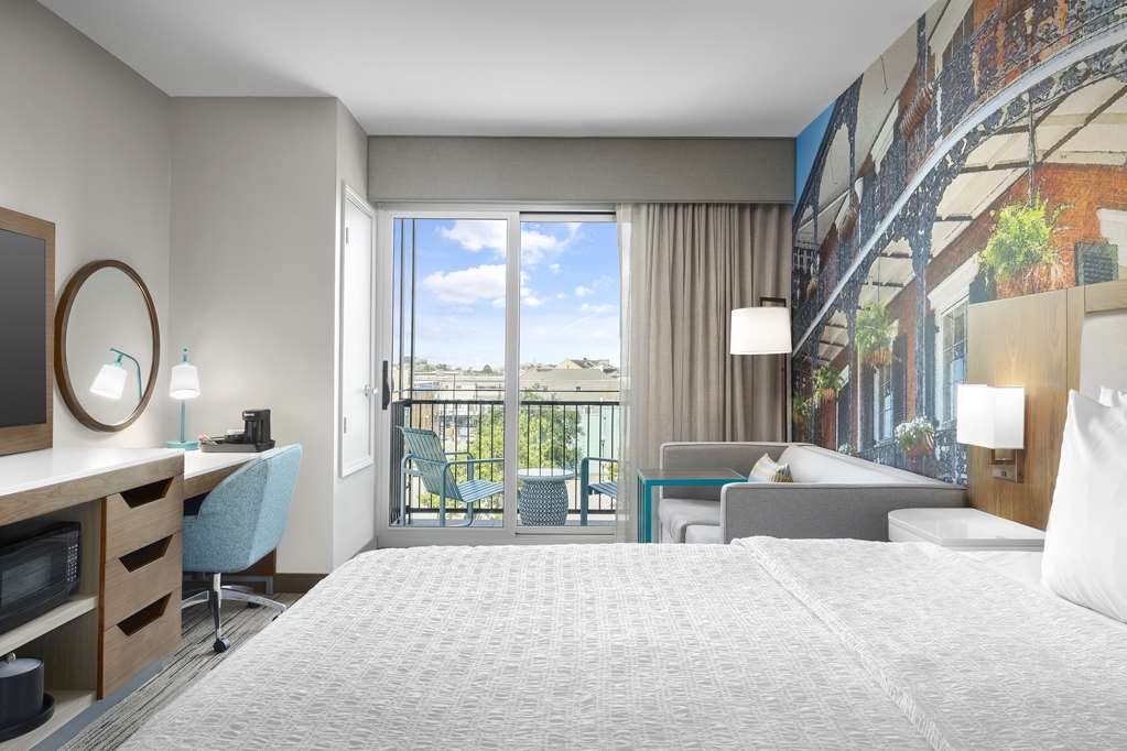 Hampton Inn New Orleans French Quarter Market Area — 2