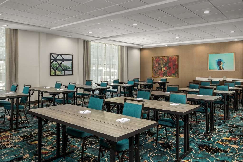 Hampton Inn New Orleans French Quarter Market Area — 5
