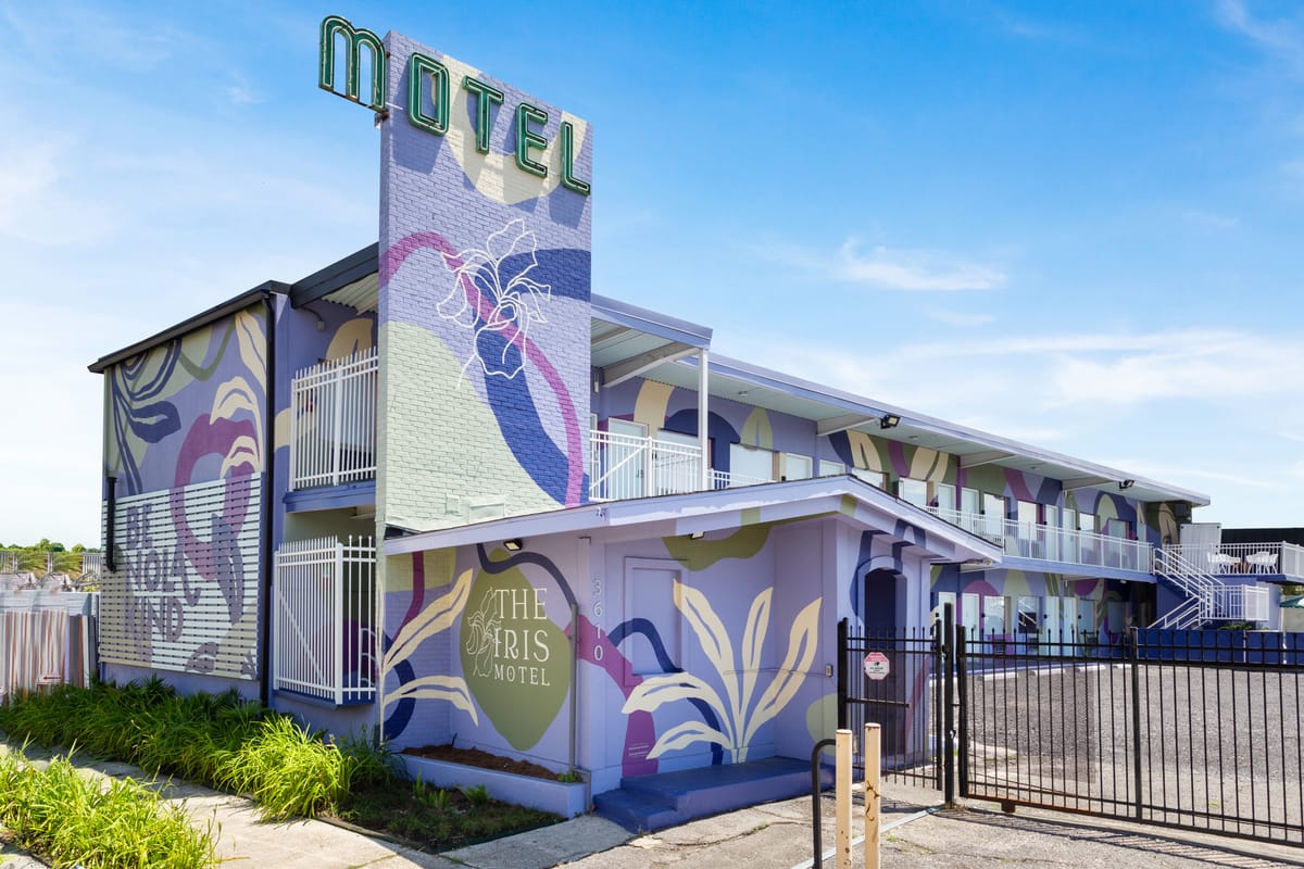 The Iris Motel — 5