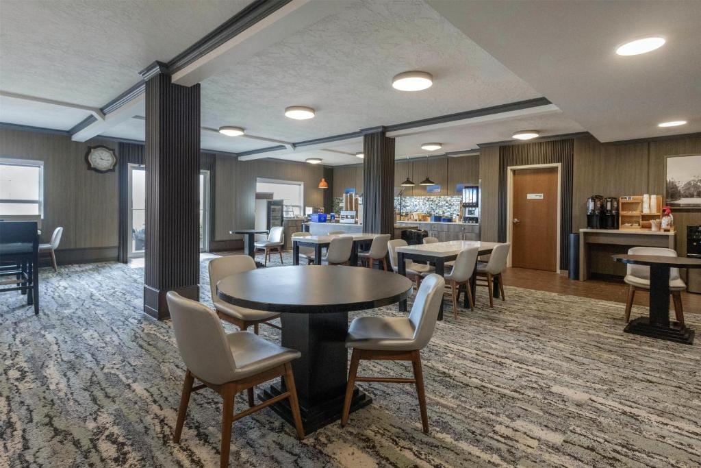 Best Western Dawson Creek — 4