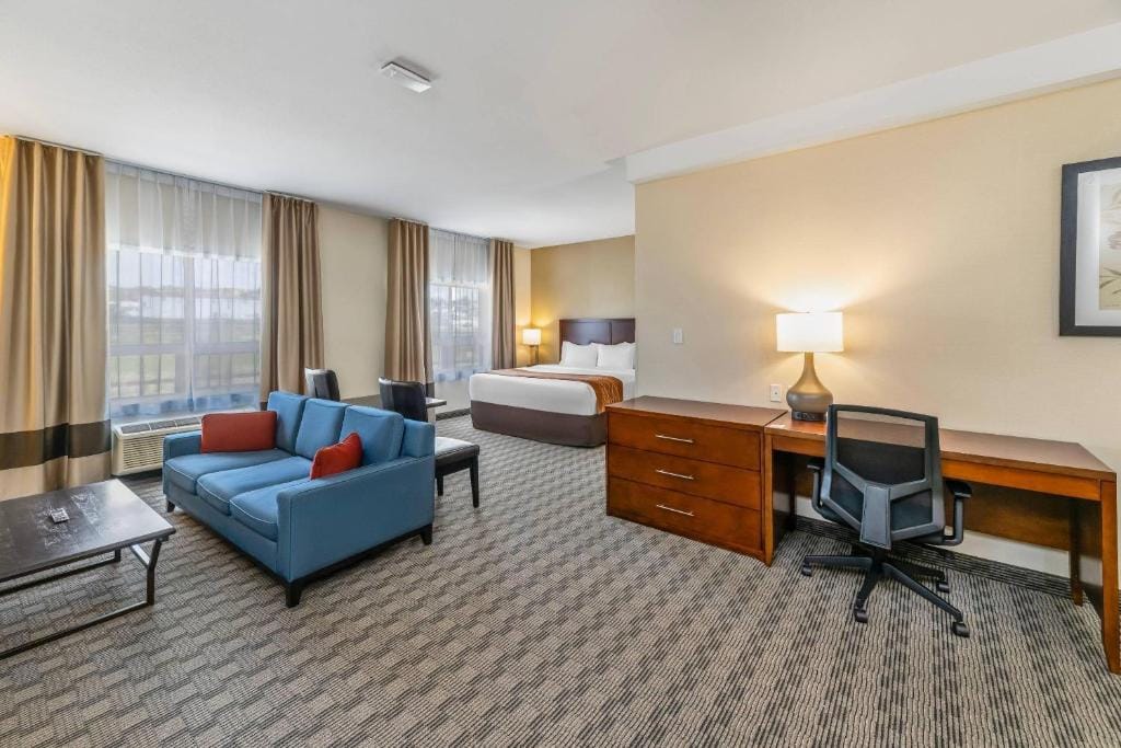 Comfort Inn — 2