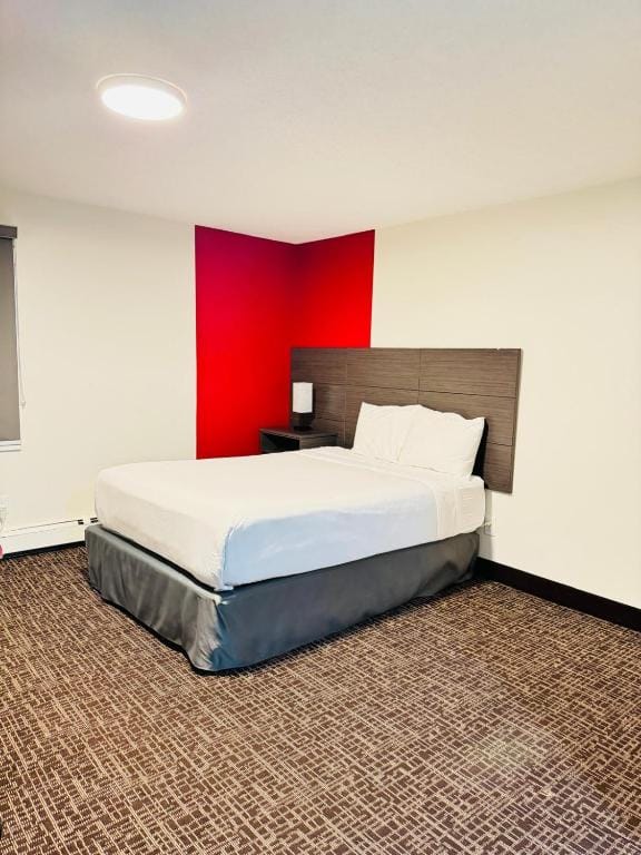 Ramada by Wyndham Dawson Creek — 2