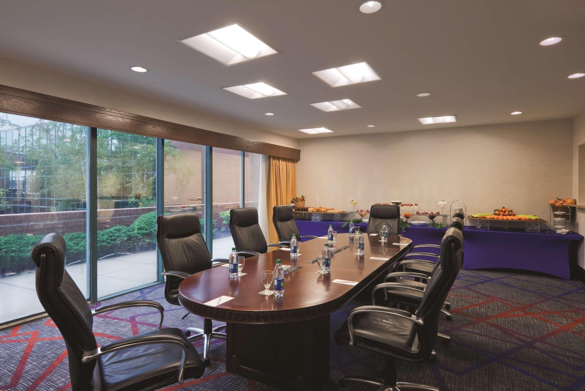 Hilton Long Island/Huntington — 5