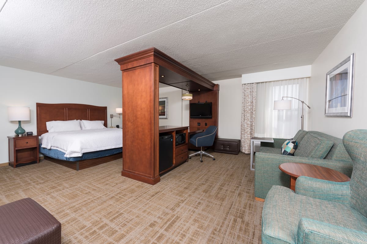 Hampton Inn Grand Rapids-North — 2