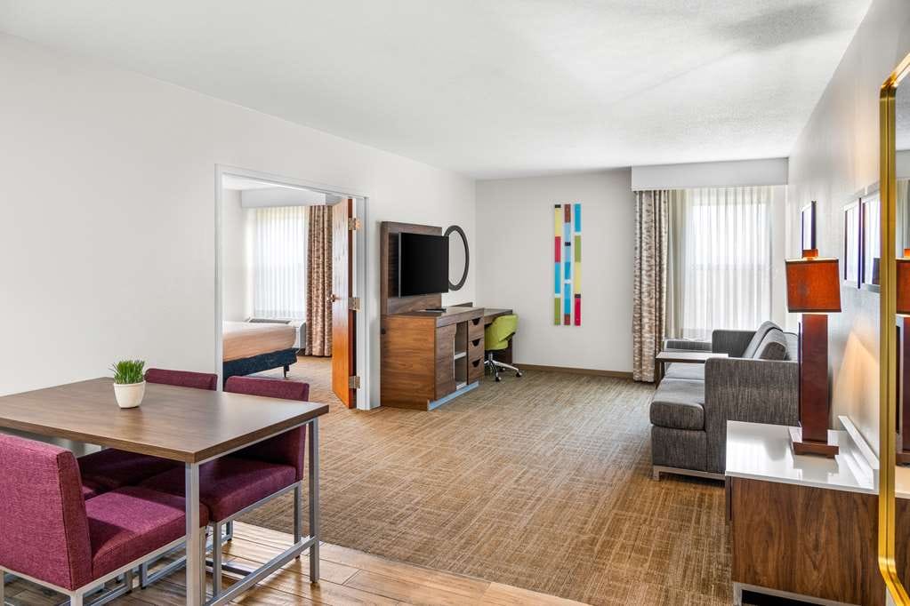 Hampton Inn Grand Rapids-North — 3