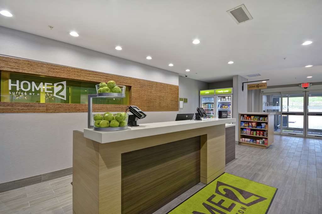Home2 Suites by Hilton Grand Rapids North — 3