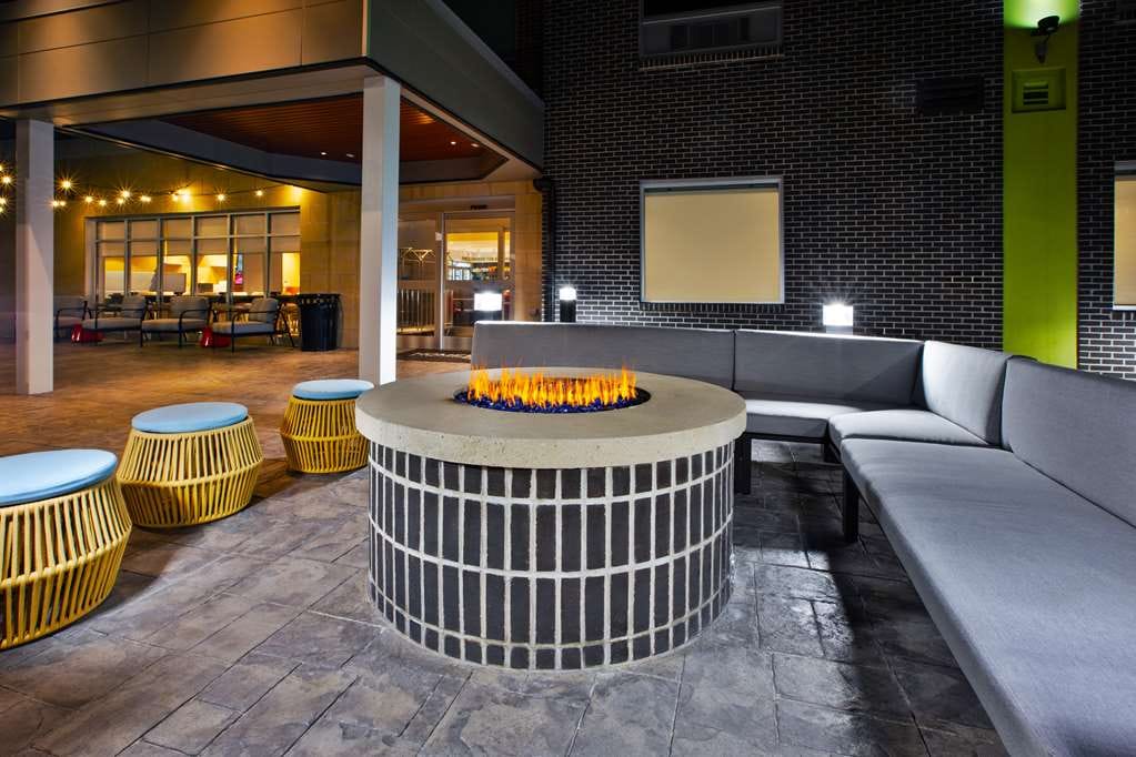 Home2 Suites by Hilton Grand Rapids Northeast — 1