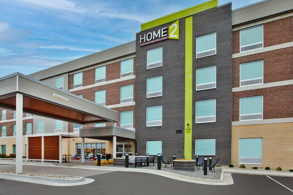 Home2 Suites by Hilton Grand Rapids Northeast — 5