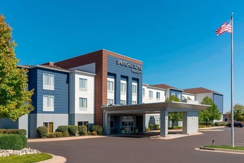 SpringHill Suites by Marriott Grand Rapids North — 4