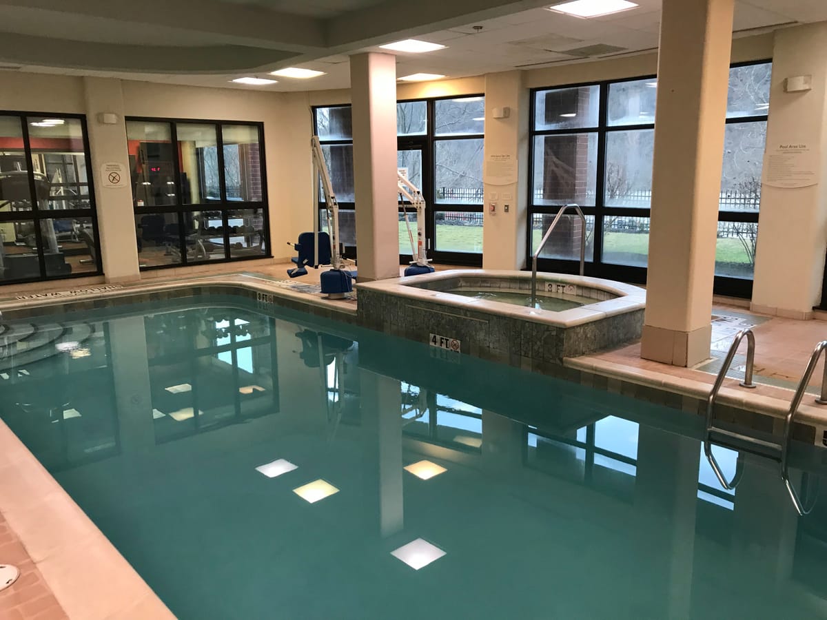 Courtyard by Marriott Pittsburgh West Homestead/Waterfront — 1