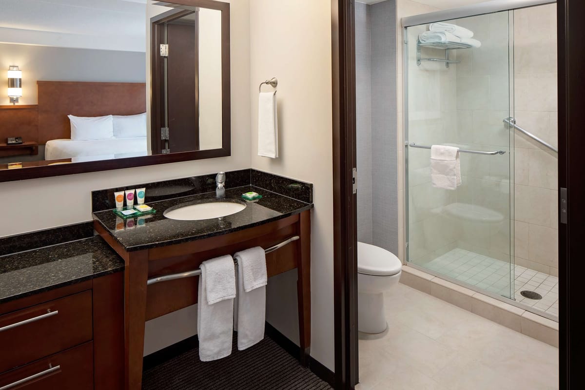 Hyatt Place Pittsburgh-North Shore — 3