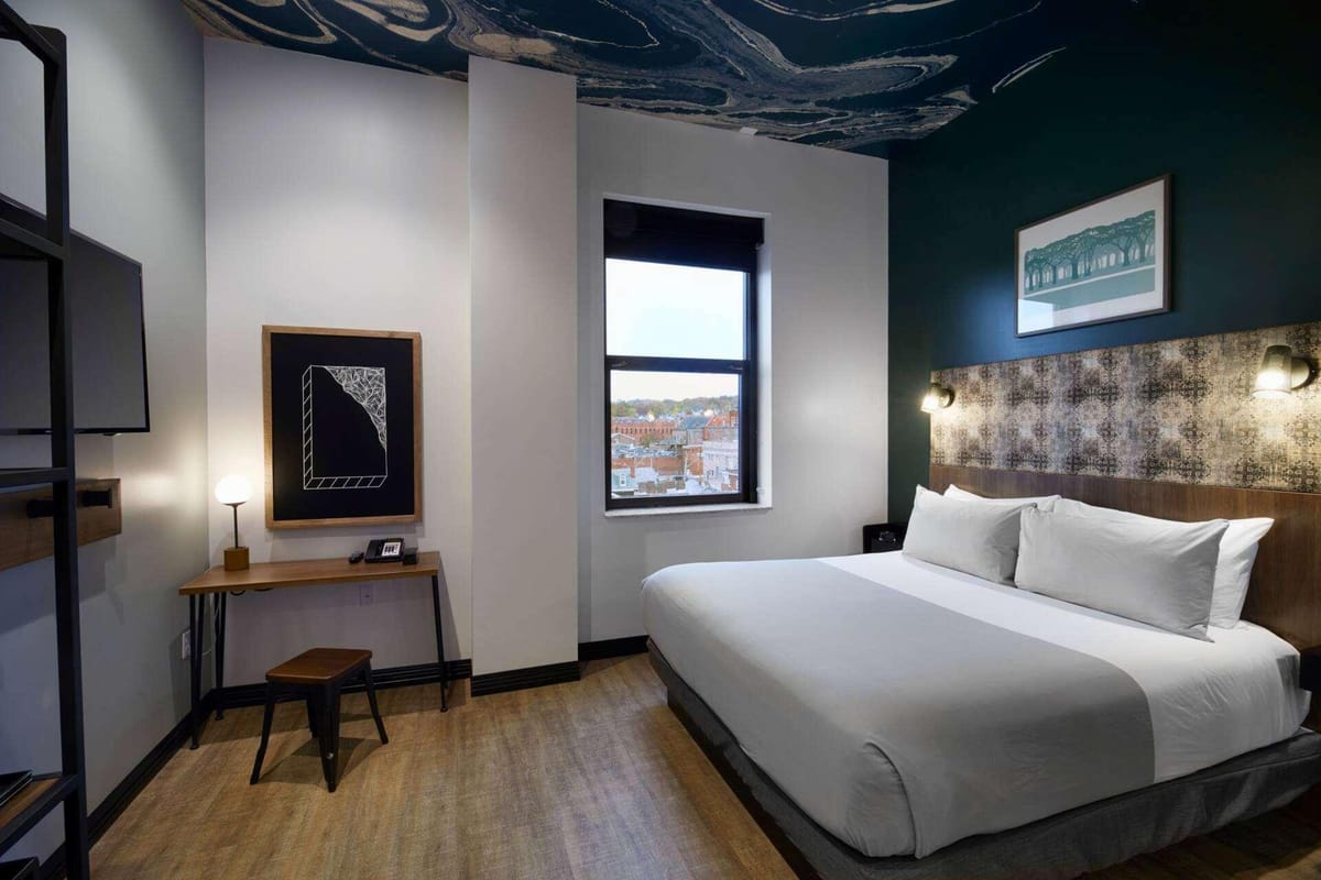 TRYP by Wyndham Pittsburgh/Lawrenceville Boutique Hotel — 1