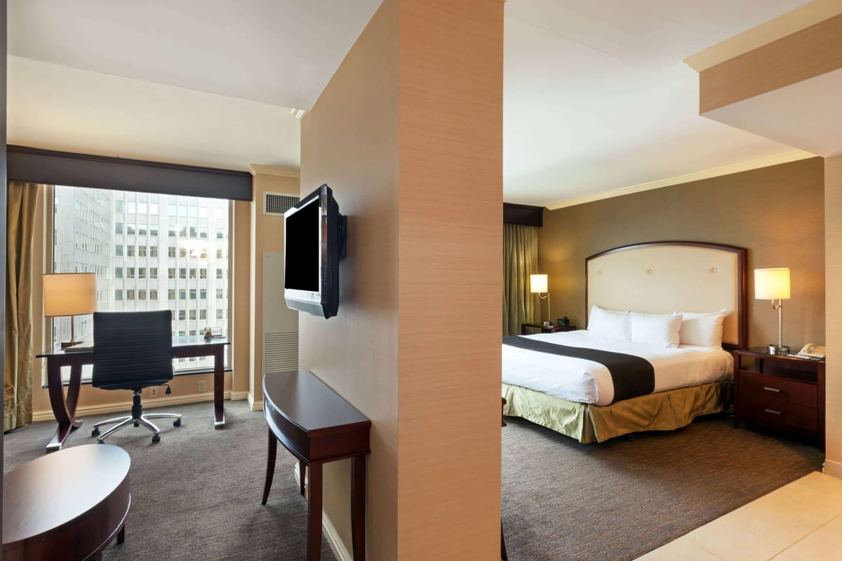 Wyndham Grand Pittsburgh Downtown — 2