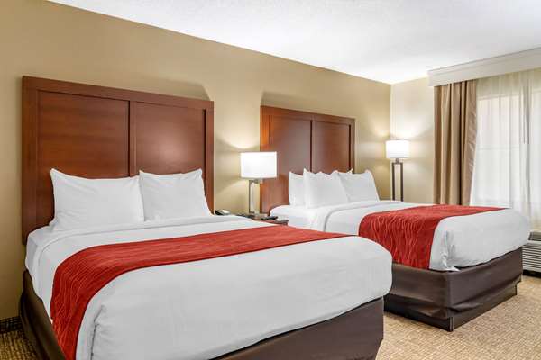 Comfort Inn & Suites Macon North I-75 — 1