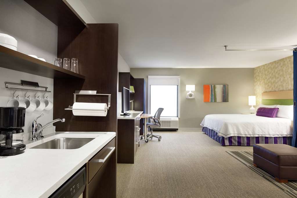 Home2 Suites by Hilton Macon I-75 North — 1