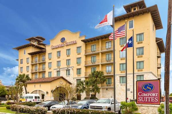 Comfort Suites Alamo/River walk — 1