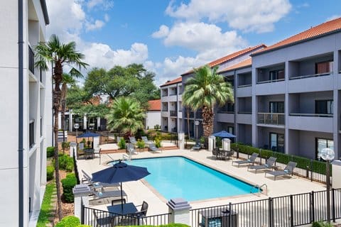 Courtyard by Marriott San Antonio Downtown/Market Square — 1