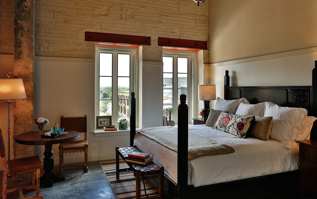 Hotel Emma — 3