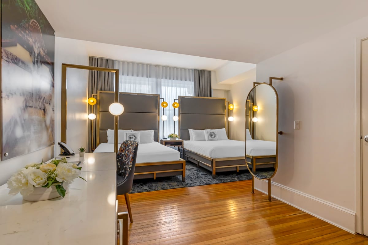 Hotel Gibbs Downtown San Antonio Riverwalk — 2