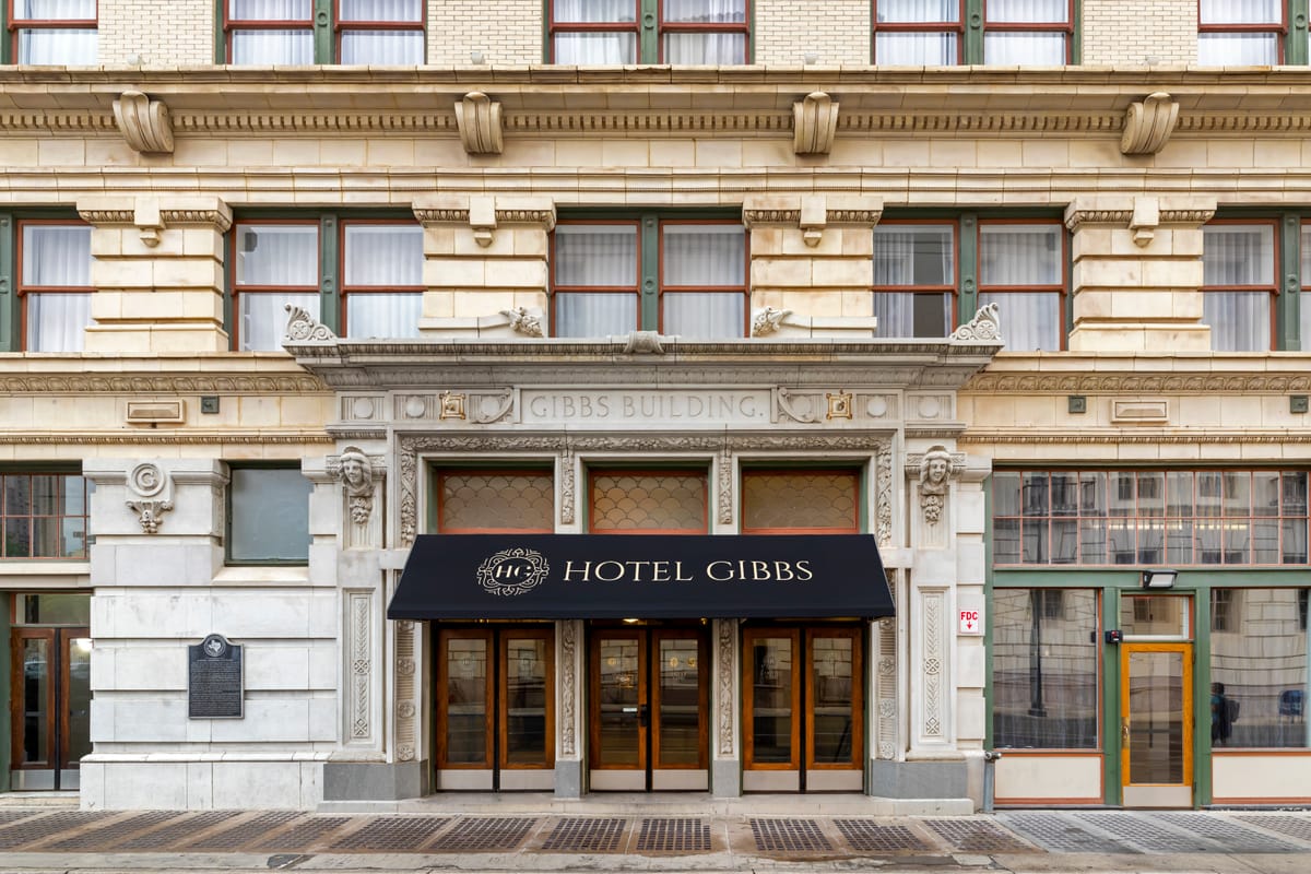Hotel Gibbs Downtown San Antonio Riverwalk — 3