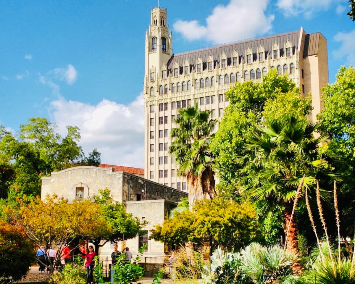 The Emily Morgan San Antonio - a DoubleTree by Hilton Hotel — 3